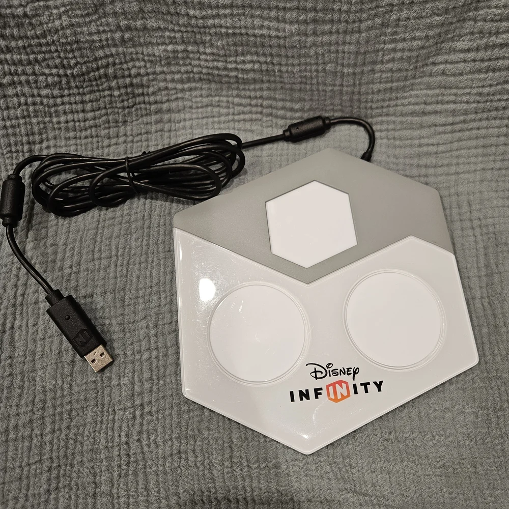 Disney Infinity Base with USB Cable - Untested - Picture 1 of 4